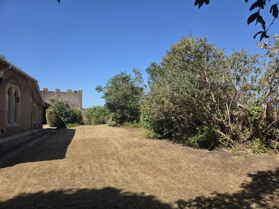 Property Image 18