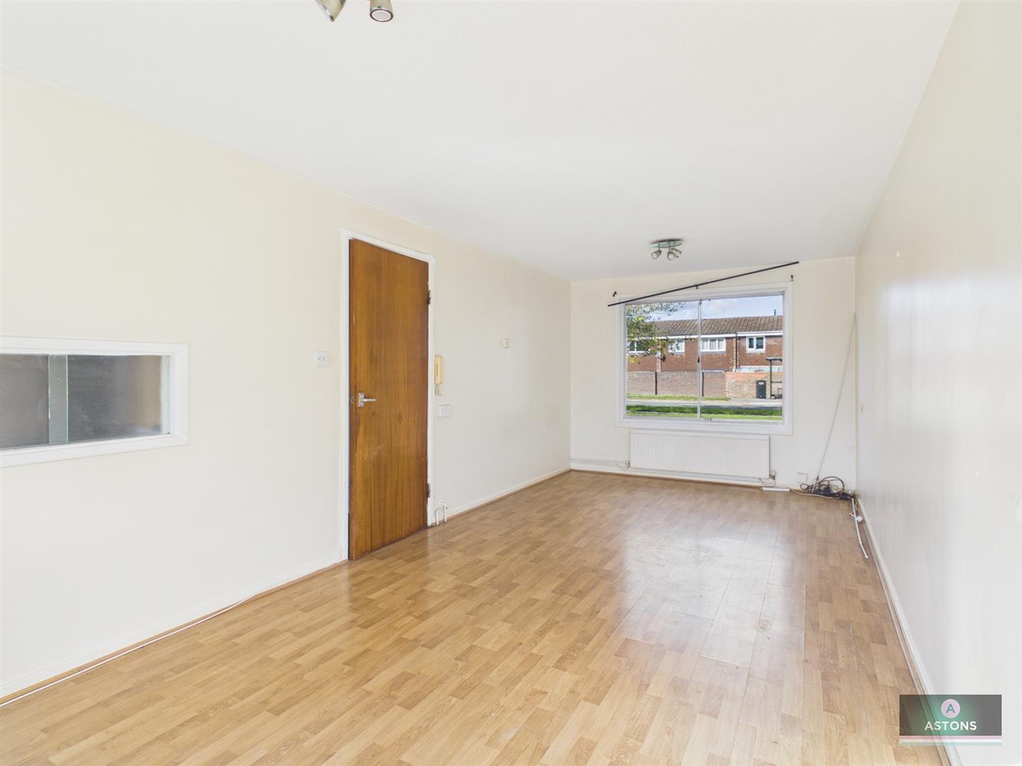 Britten Close, Bewbush Image 3