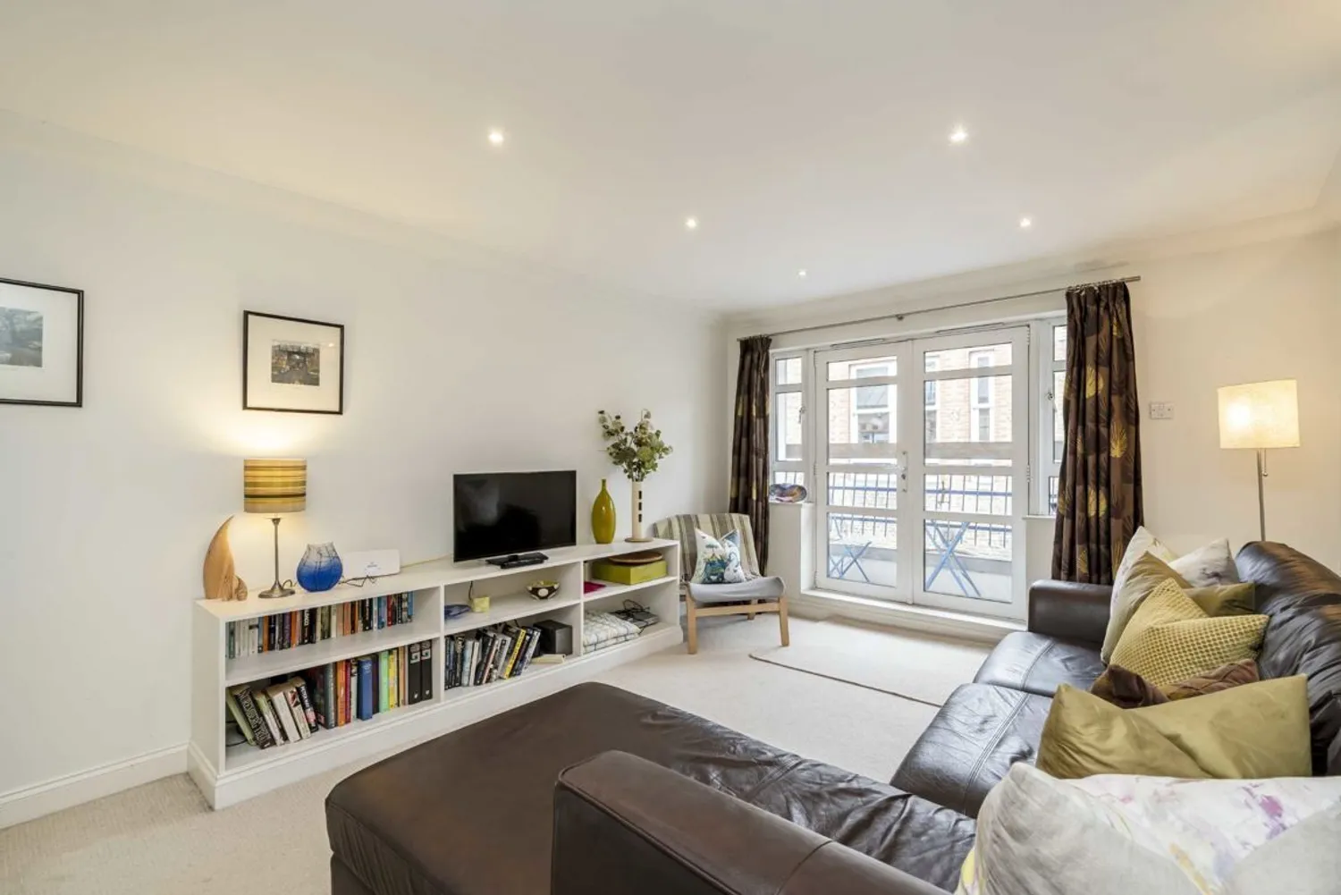Greycoat Street, London, SW1P photo 2