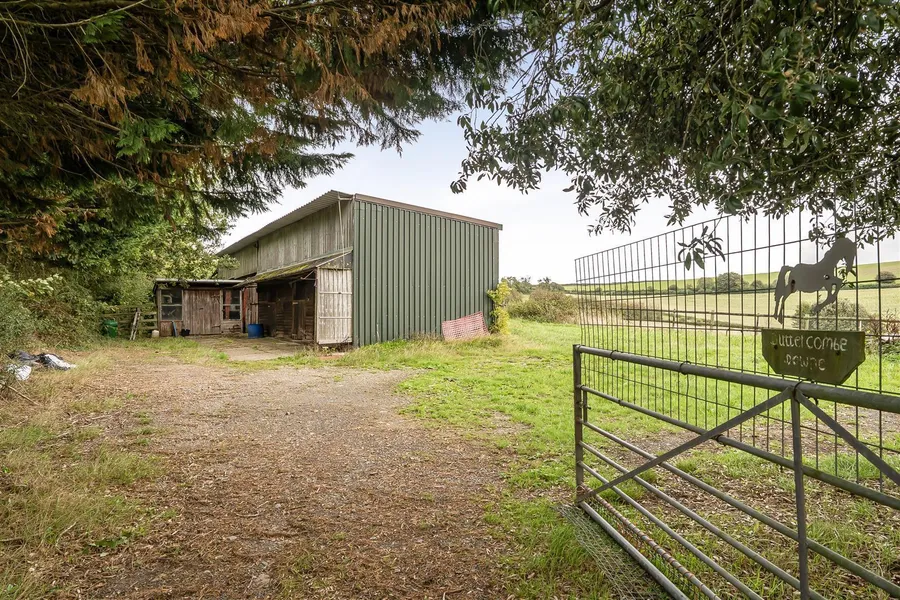 Property Image 4