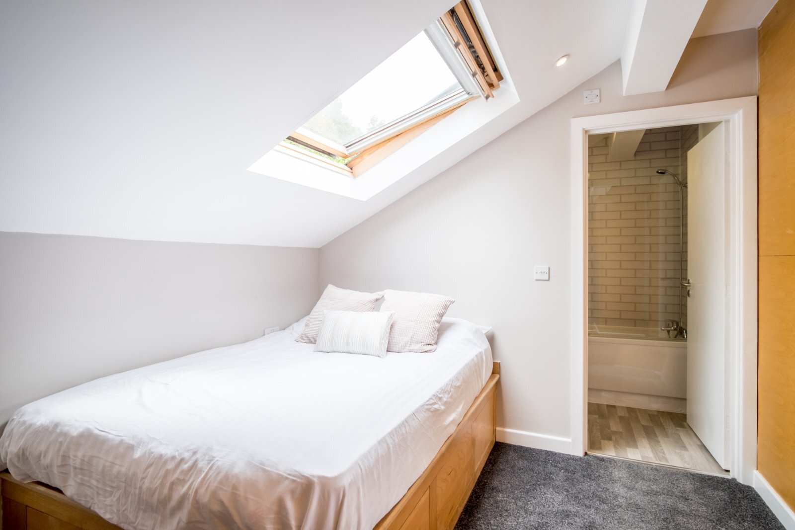 Flat 9, 52 Bankfield Road, Huddersfield, HD1 Image 8
