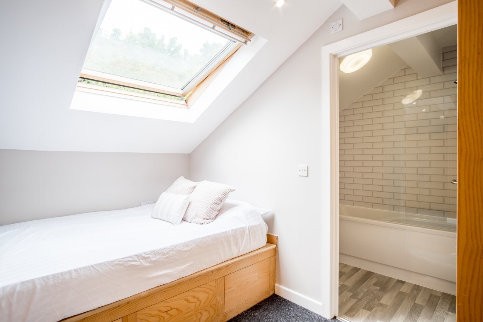 Flat 9, 52 Bankfield Road, Huddersfield, HD1 Image 9