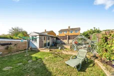 Colwell Drive, WITNEY