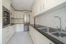 Putney Heath, London, SW15 photo 6