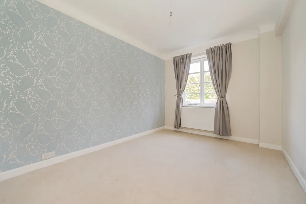 Putney Heath, London, SW15 photo 9