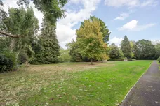 Putney Heath, London, SW15 photo 15