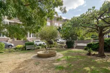 Putney Heath, London, SW15 photo 16