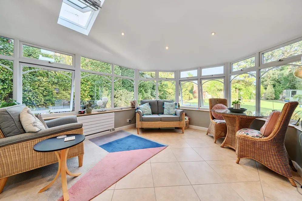 Comptons Lane, Horsham, RH13 photo 5