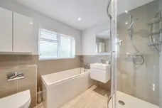 Comptons Lane, Horsham, RH13 photo 7