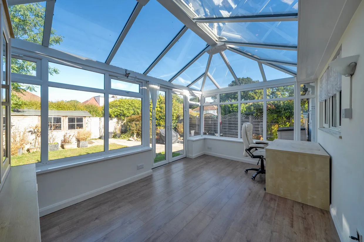 Verdayne Gardens, Warlingham, CR6 photo 3