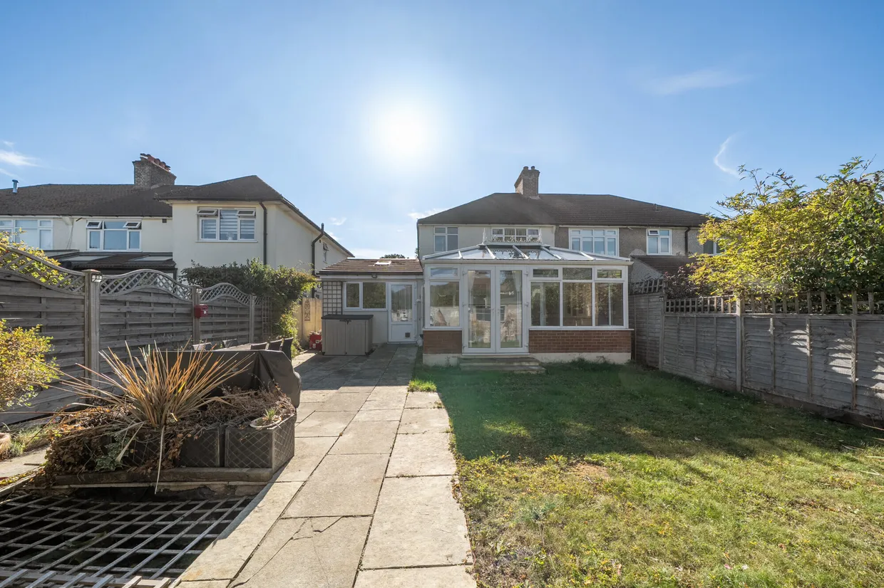Verdayne Gardens, Warlingham, CR6 photo 8