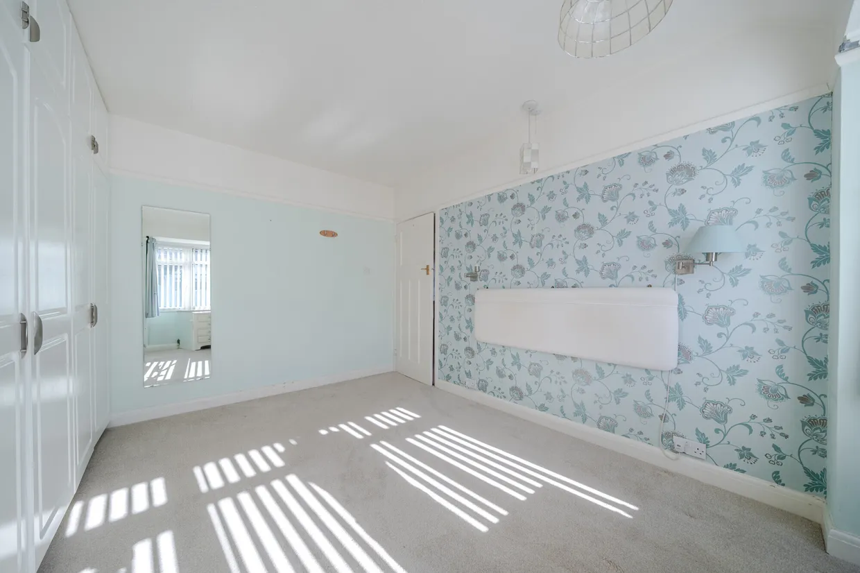 Verdayne Gardens, Warlingham, CR6 photo 10