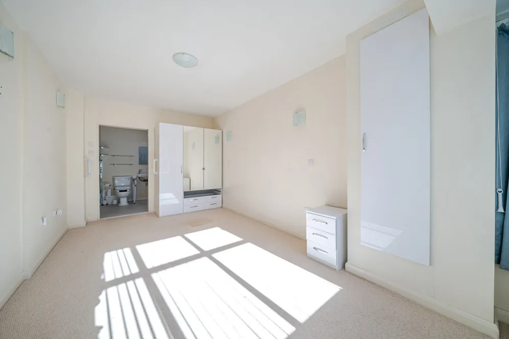 Verdayne Gardens, Warlingham, CR6 photo 16