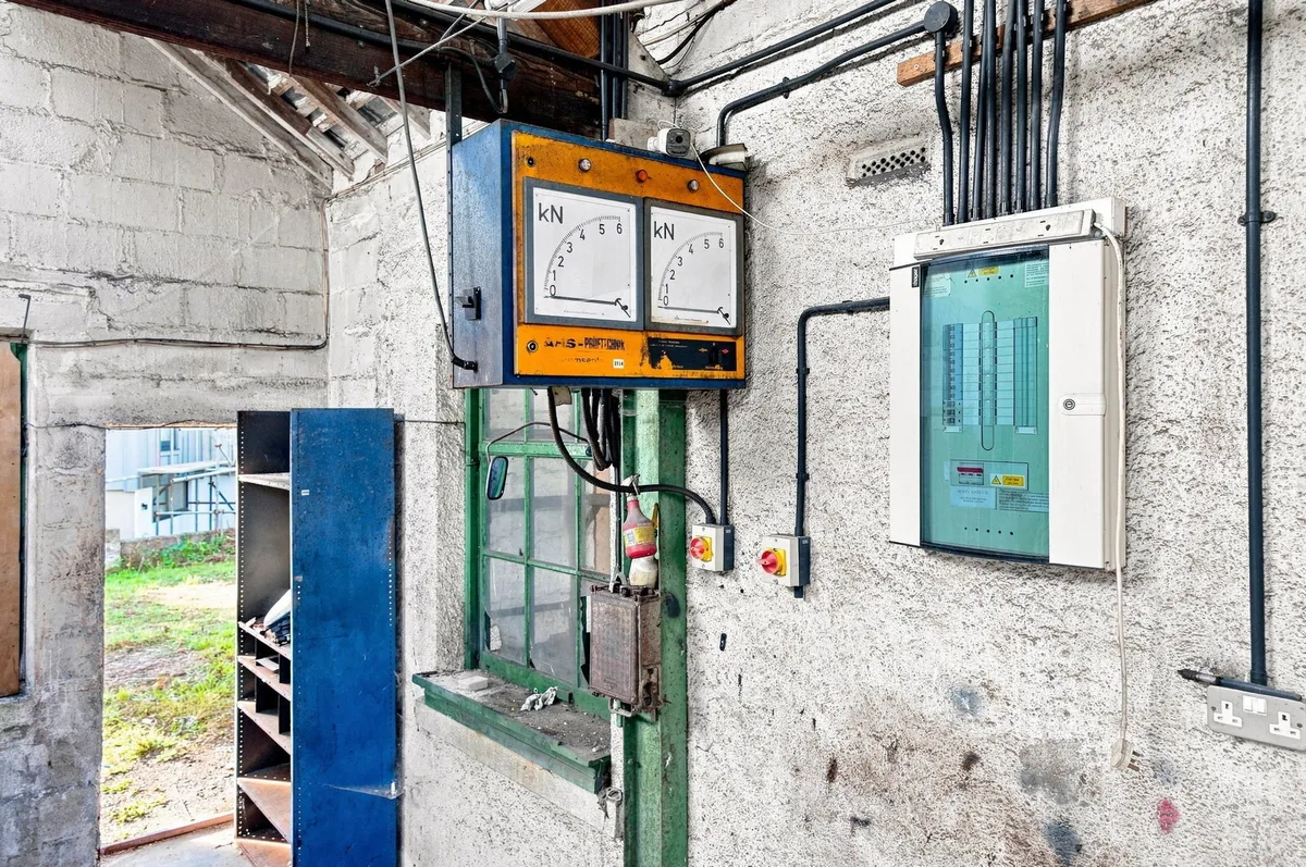 Bantham Garage, Thurlestone