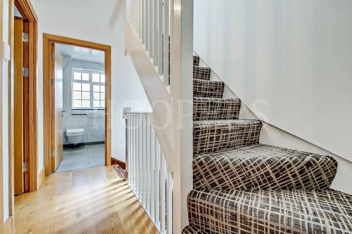 London, NW10