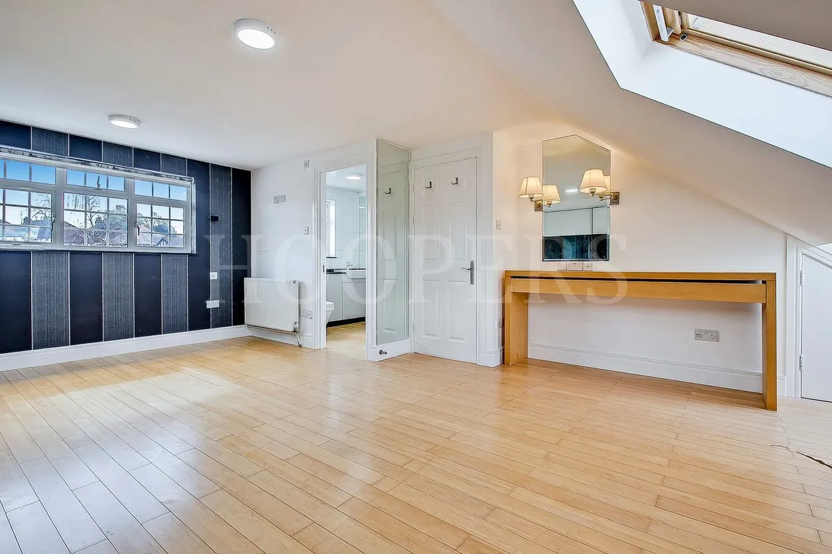 London, NW10