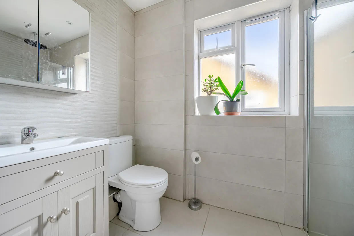 Cross Way, Harpenden, AL5 photo 7