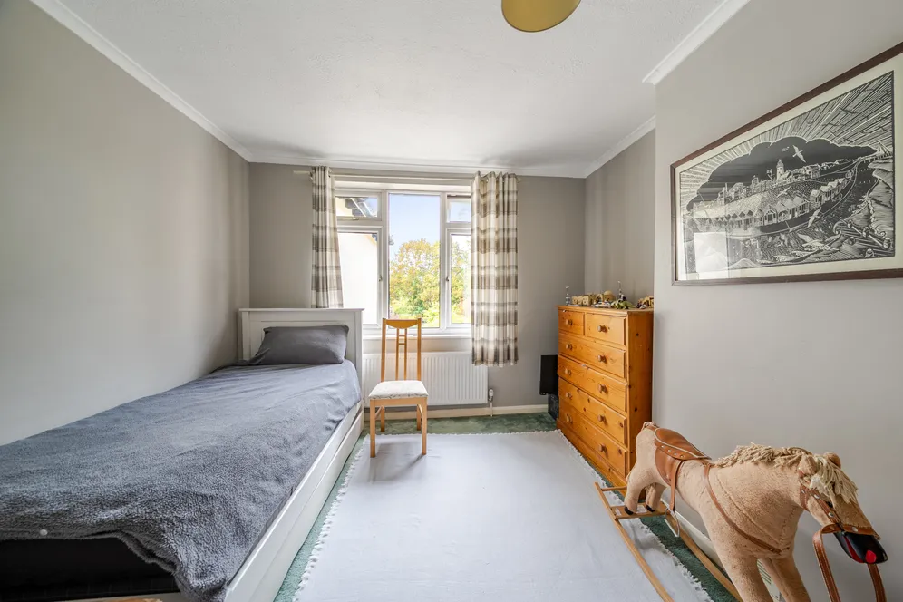 Cross Way, Harpenden, AL5 photo 13