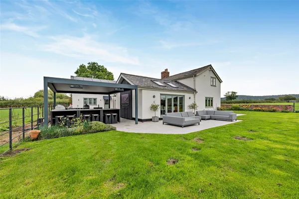 Burwardsley Road, Tattenhall, CH3 photo 31