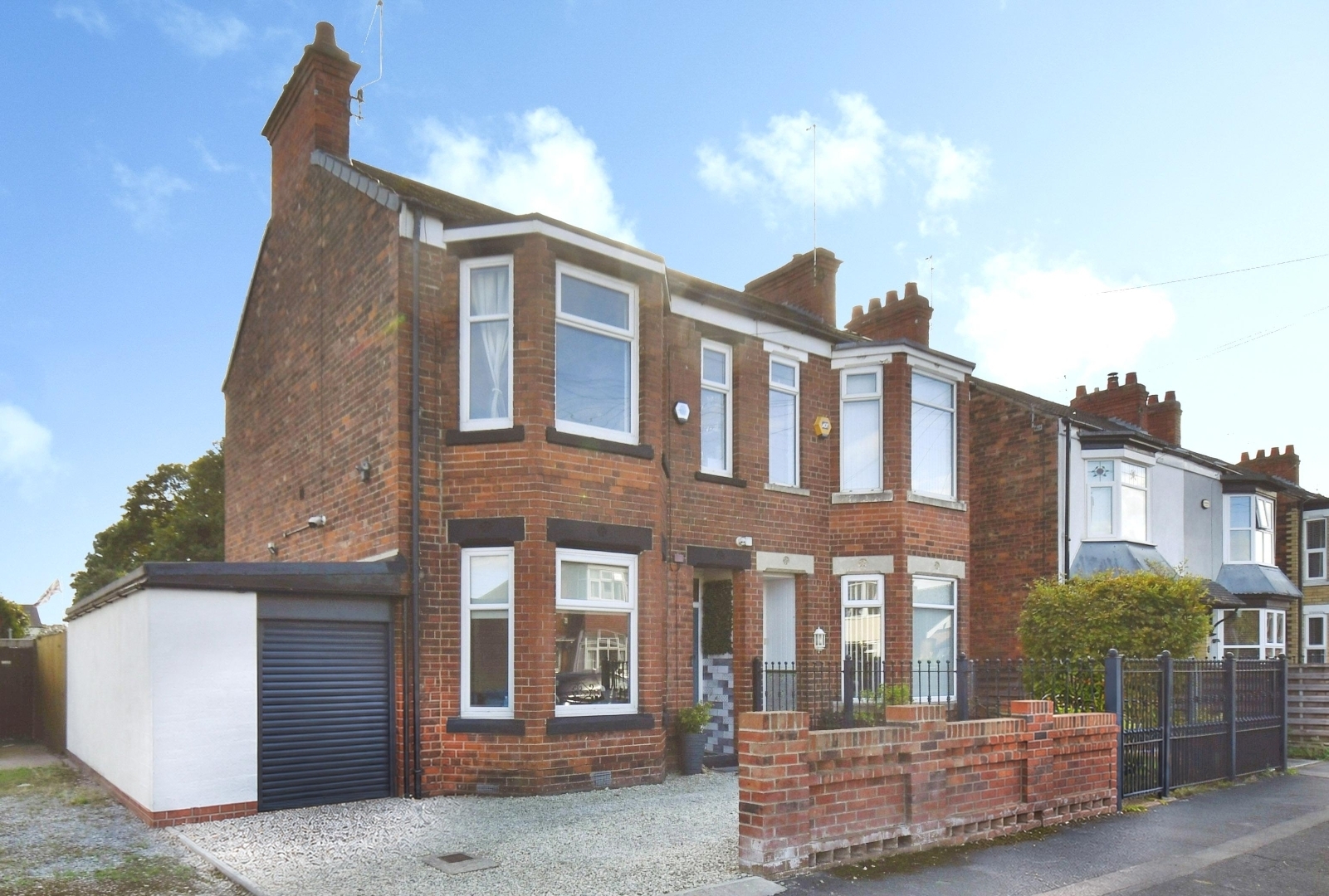 Eglinton Avenue, Hull Image 33