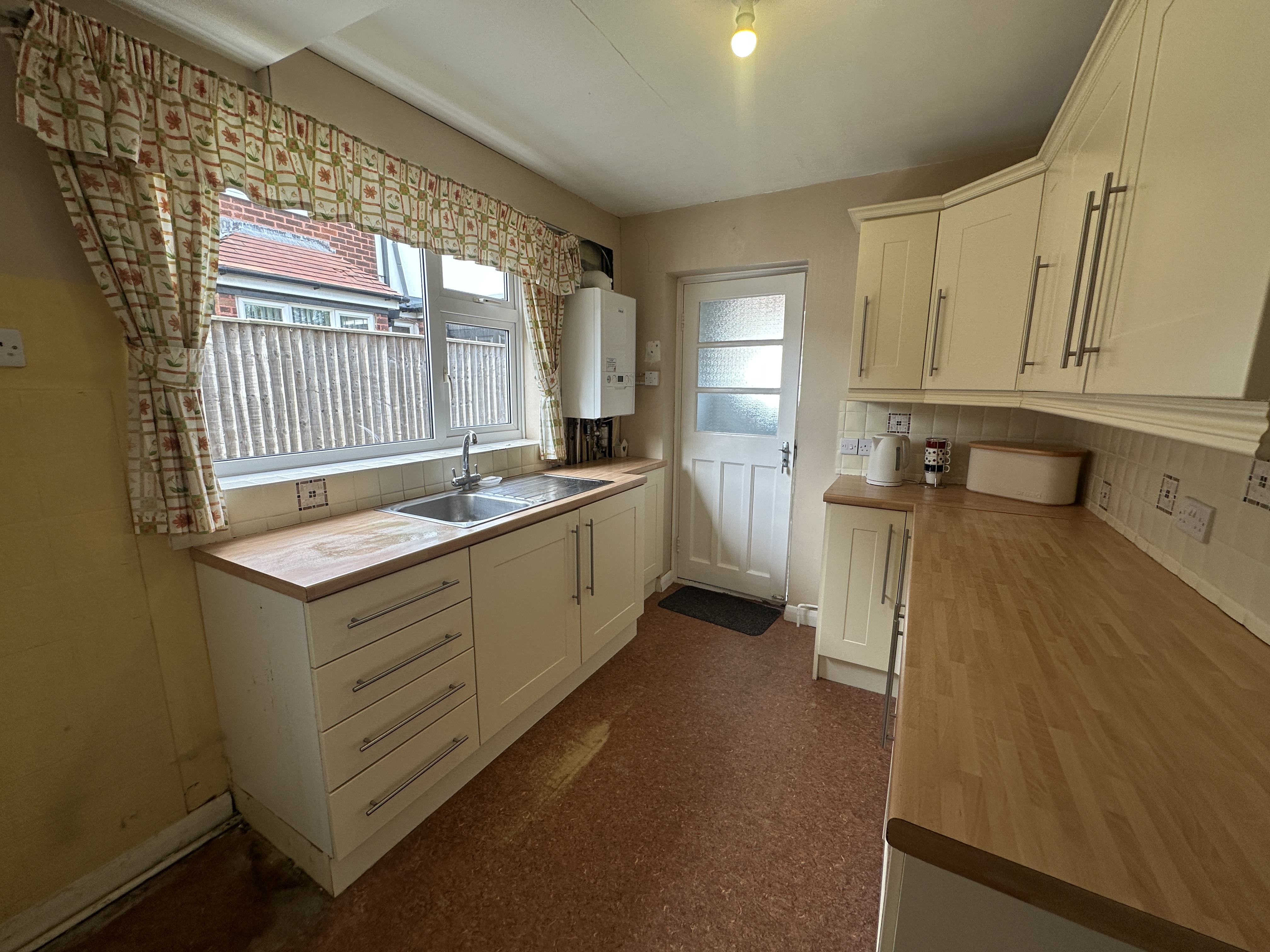 Grantham Avenue, Scartho, Grimsby, DN33 2HE Image 6