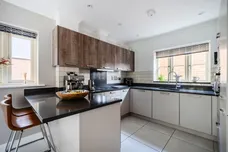 Griffiths Close, Cirencester, GL7 photo 6