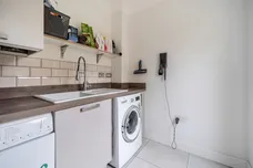 Griffiths Close, Cirencester, GL7 photo 8
