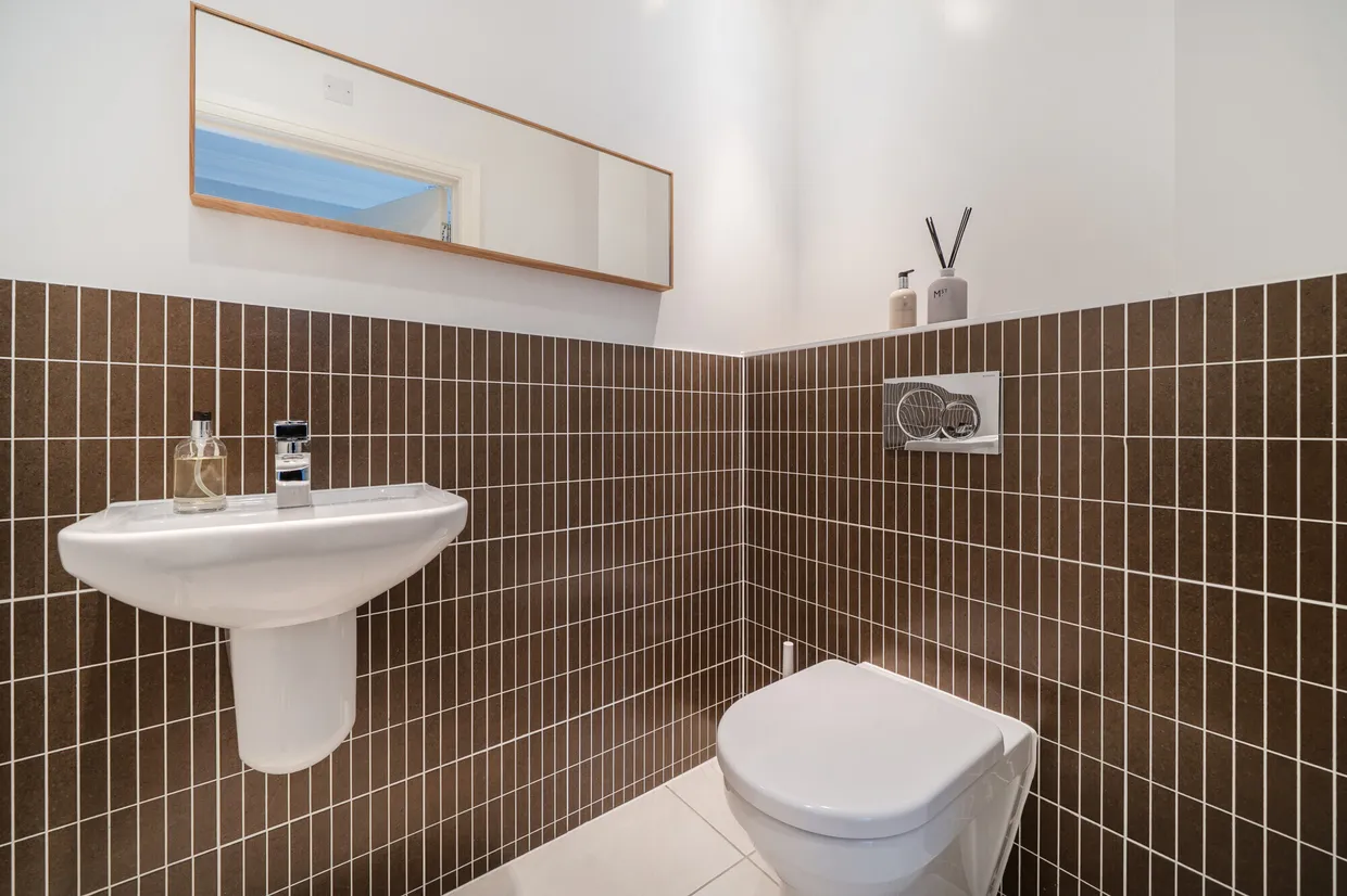 Griffiths Close, Cirencester, GL7 photo 9