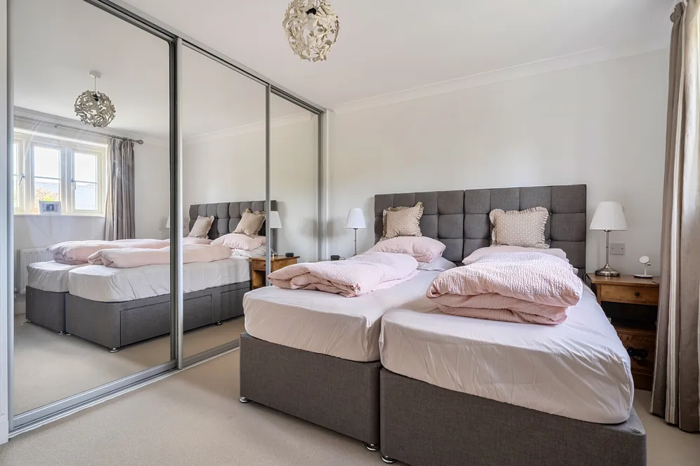 Griffiths Close, Cirencester, GL7 photo 12