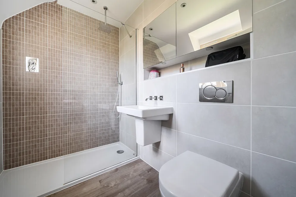 Griffiths Close, Cirencester, GL7 photo 13