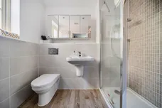 Griffiths Close, Cirencester, GL7 photo 15