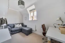 Griffiths Close, Cirencester, GL7 photo 17