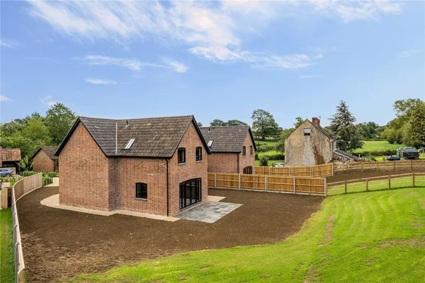 Mill Farm, Mill Lane, TA18 photo 2