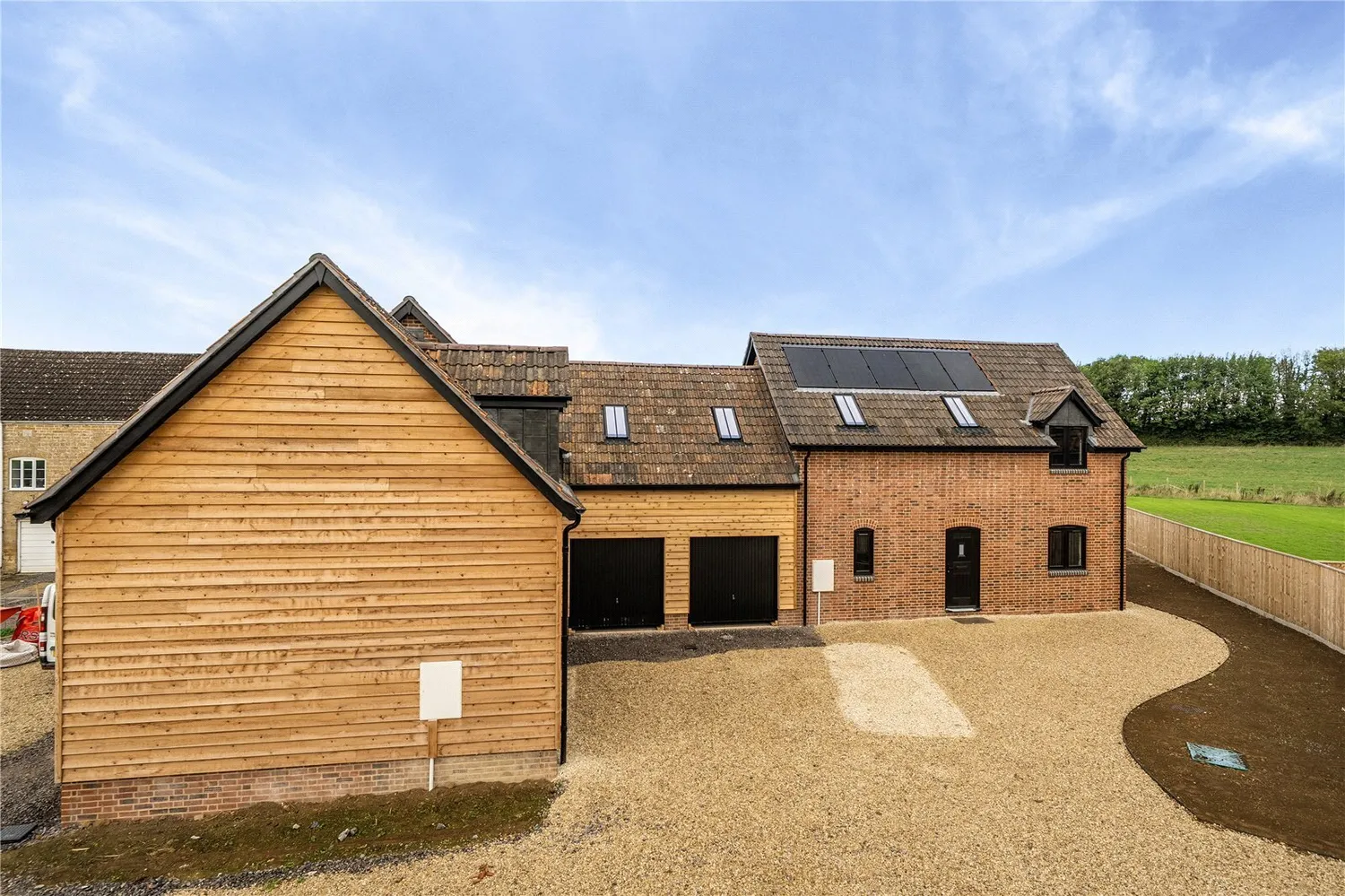 Mill Farm, Mill Lane, TA18 photo 5