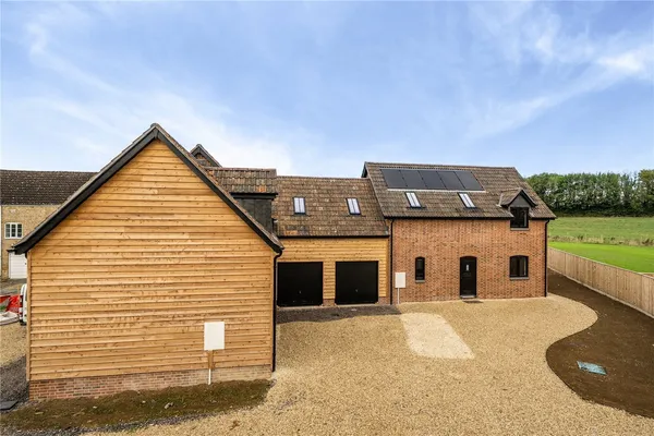 Mill Farm, Mill Lane, TA18 photo 5