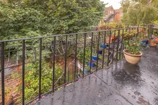Grove Road Surbiton KT6 photo 6