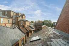1 Acre Passage Windsor SL4 photo 22