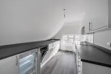 1 Acre Passage Windsor SL4 photo 25