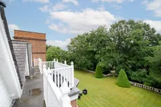 Devey Close Beverley Lane KT2 photo 17