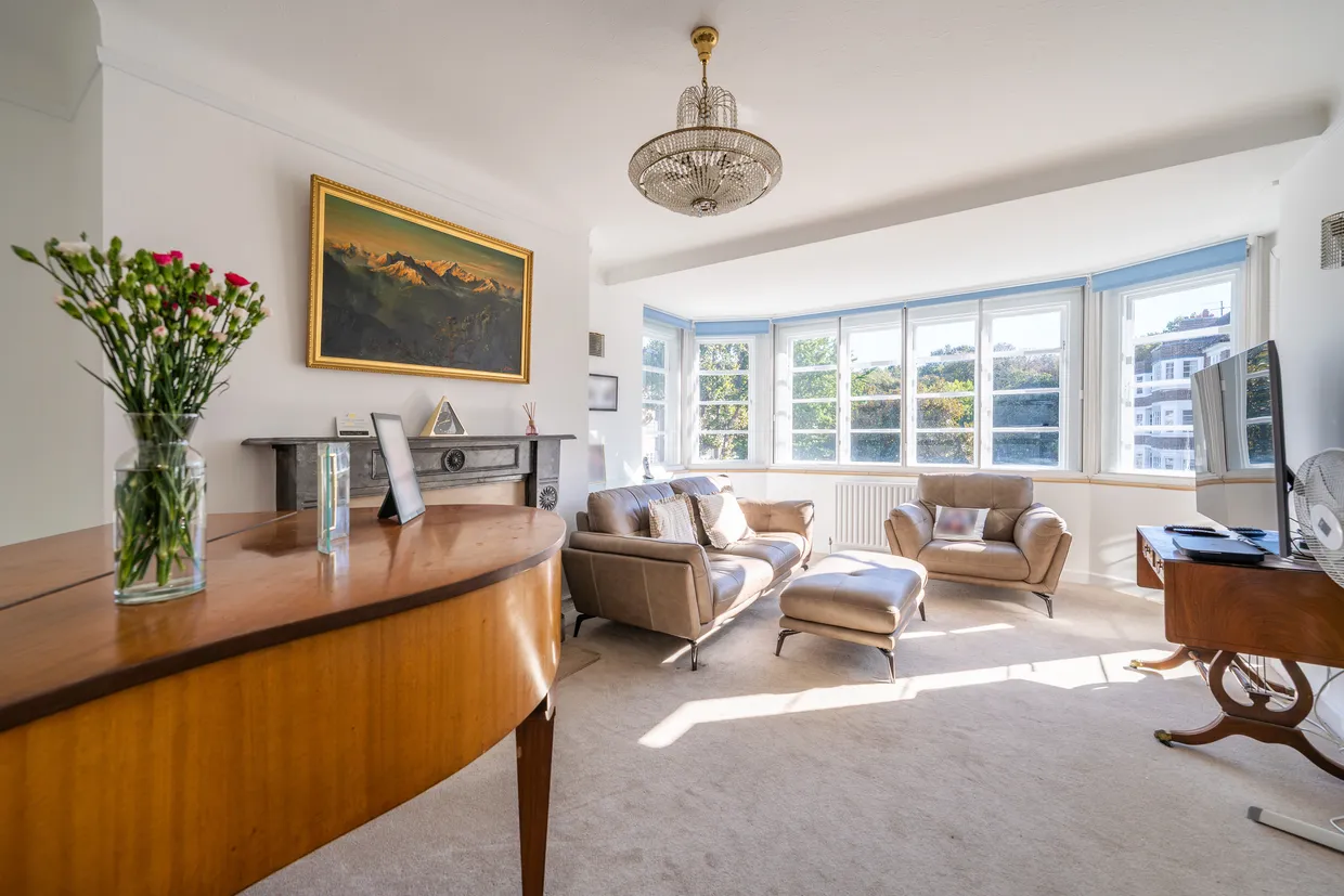 Putney Heath, London, SW15 photo 3