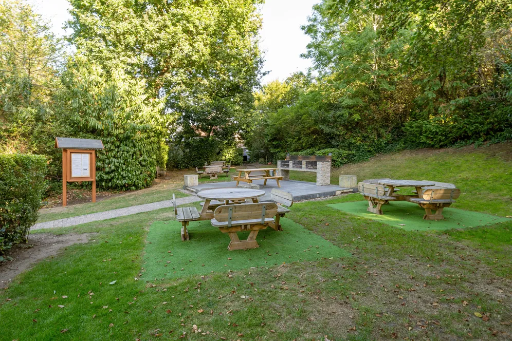 Putney Heath, London, SW15 photo 13