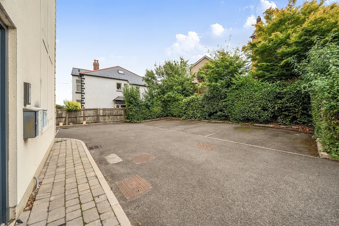 Property photo 4