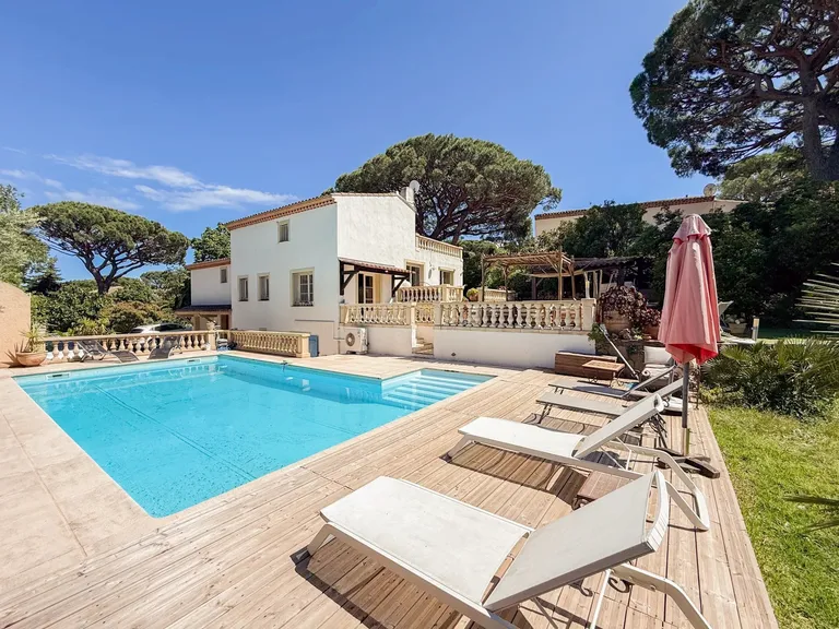 Sainte-Maxime, 83120, France
