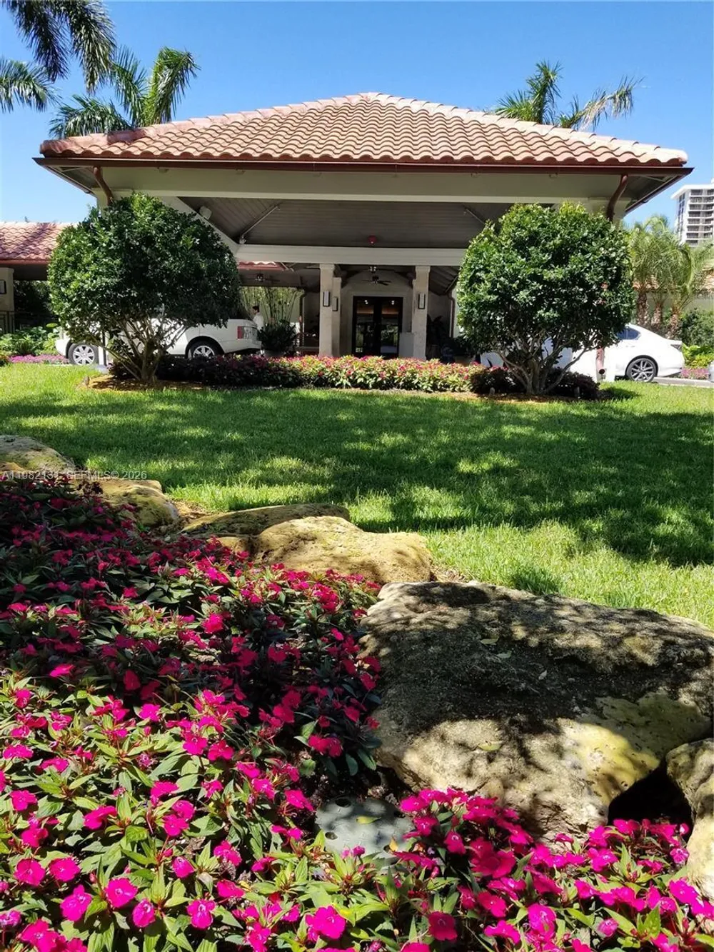4000 Island Blvd, Aventura, FL 33160