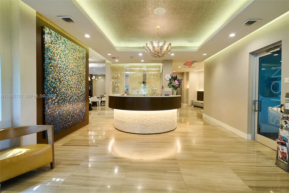 4000 Island Blvd, Aventura, FL 33160