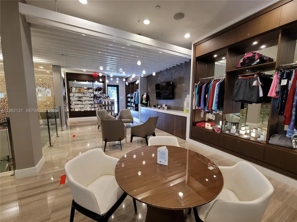 4000 Island Blvd, Aventura, FL 33160