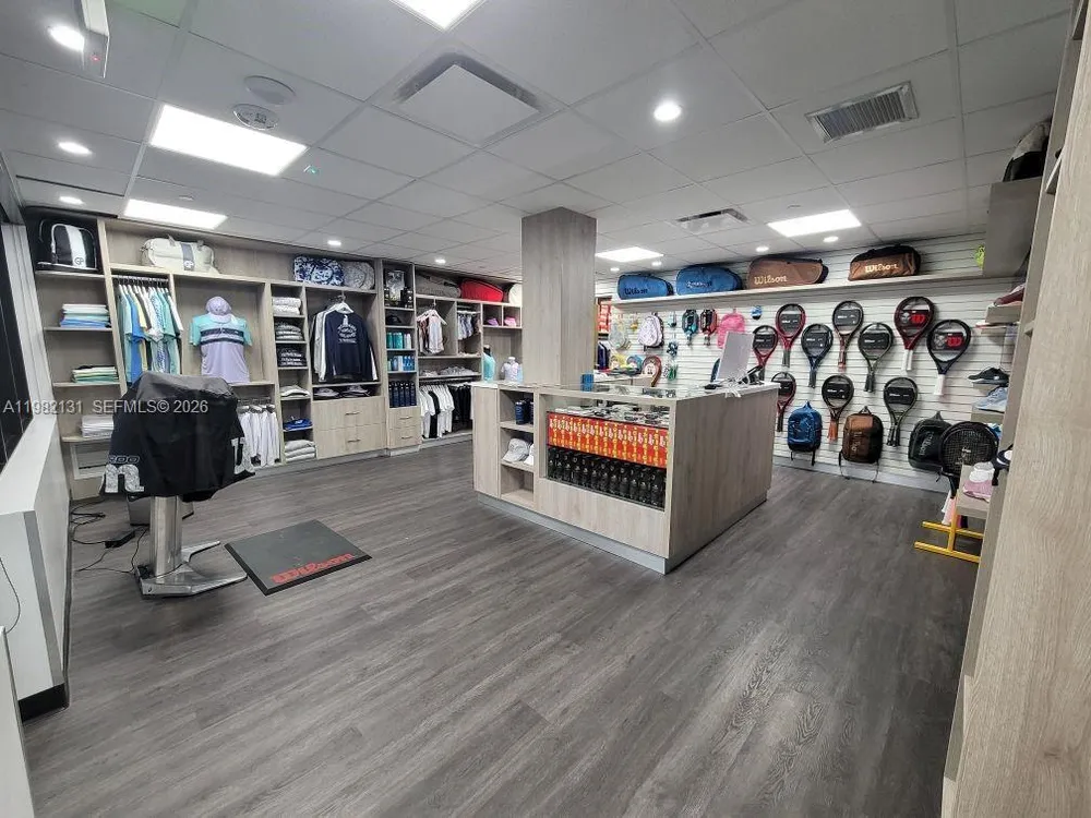 4000 Island Blvd, Aventura, FL 33160