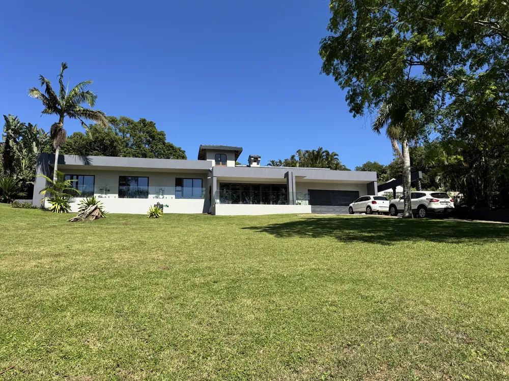 View image gallery of South Africa, KwaZulu Natal, Umtentweni, Lugg Circle, 2