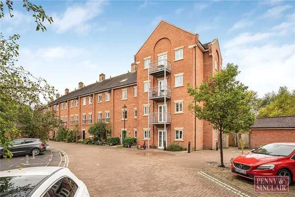 William Lucy Way, Oxford, Oxfordshire, OX2