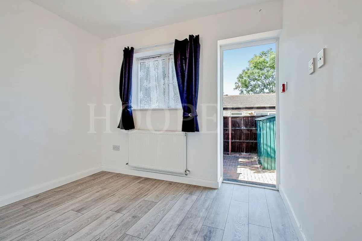 Ballogie Avenue, London, NW10